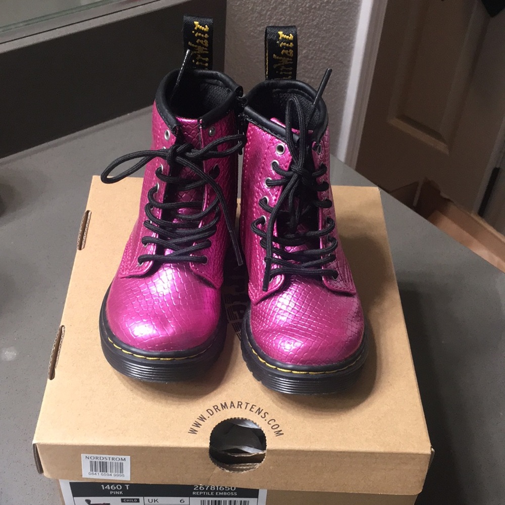 Toddler Girls Dr. Martens size 7